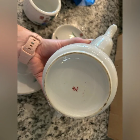 Oriental Tea Set - Picture 5 of 7